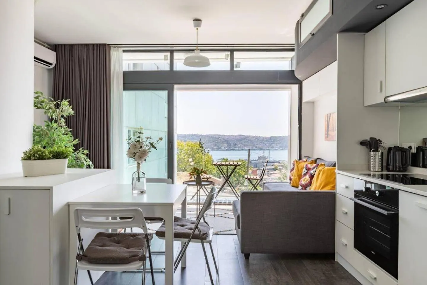 Airy Studio W Stunning Views Private Patio #362 Istanbul 0*,  Turkey