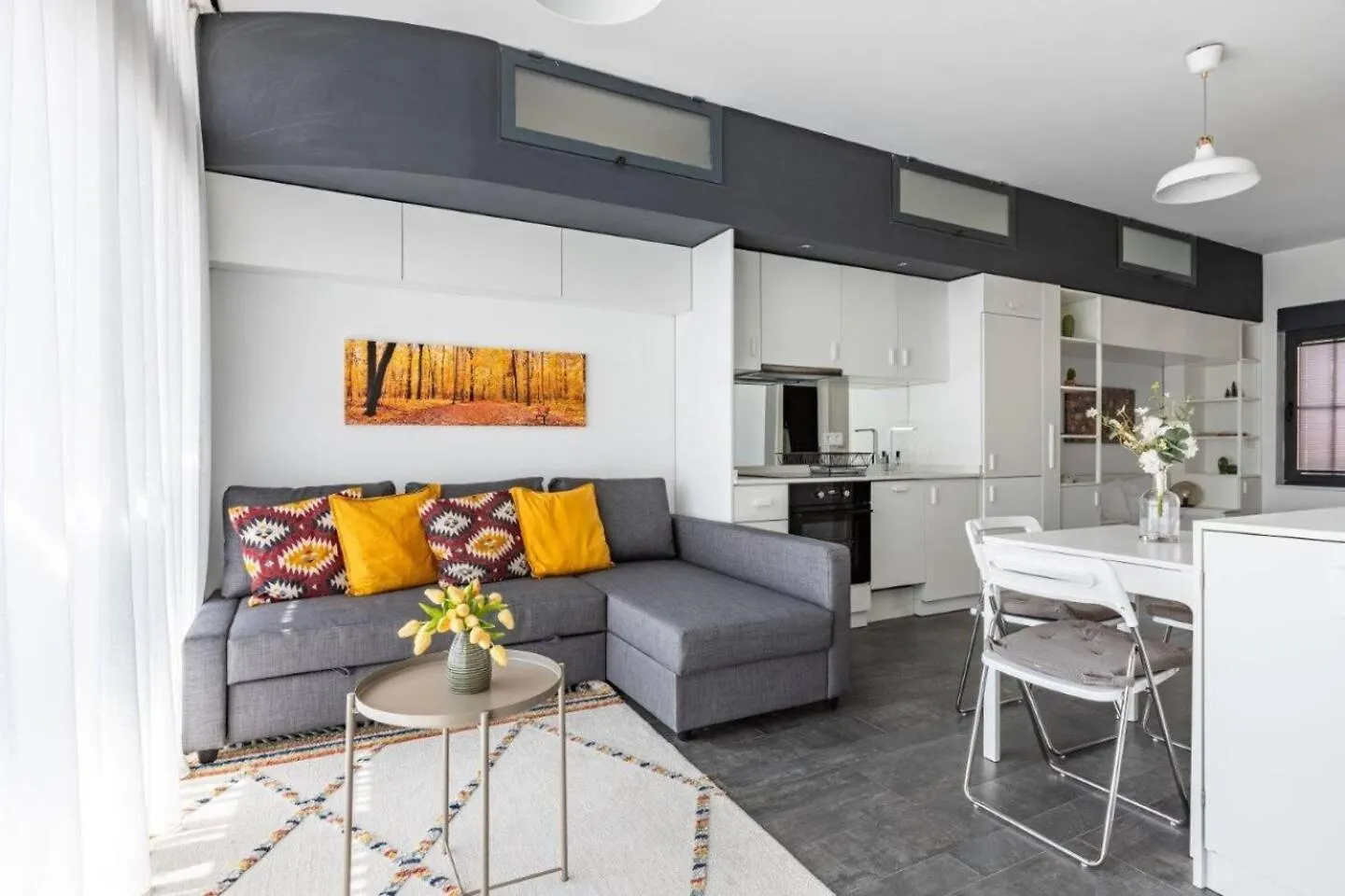 Airy Studio W Stunning Views Private Patio #362 Stambuł Apartament