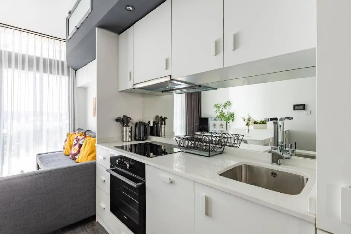Airy Studio W Stunning Views Private Patio #362 Istanbul Turkey